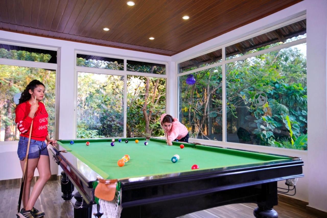 Gokulam Grand Resort & Spa, Coorg Kushālnagar Buitenkant foto