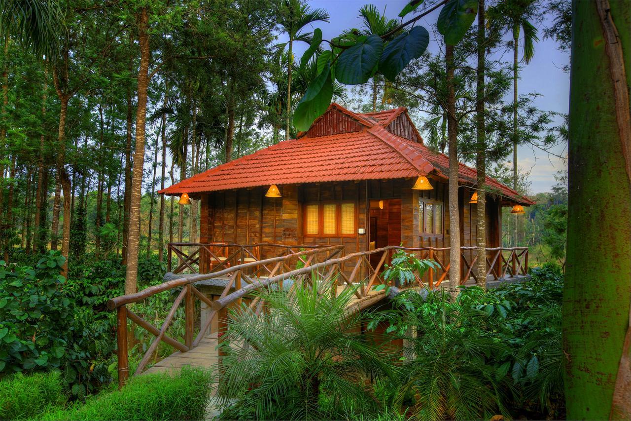 Gokulam Grand Resort & Spa, Coorg Kushālnagar Buitenkant foto