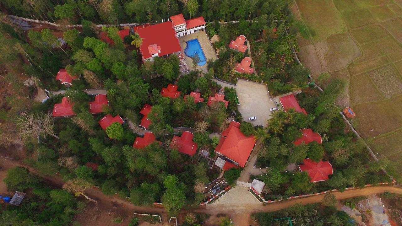 Gokulam Grand Resort & Spa, Coorg Kushālnagar Buitenkant foto