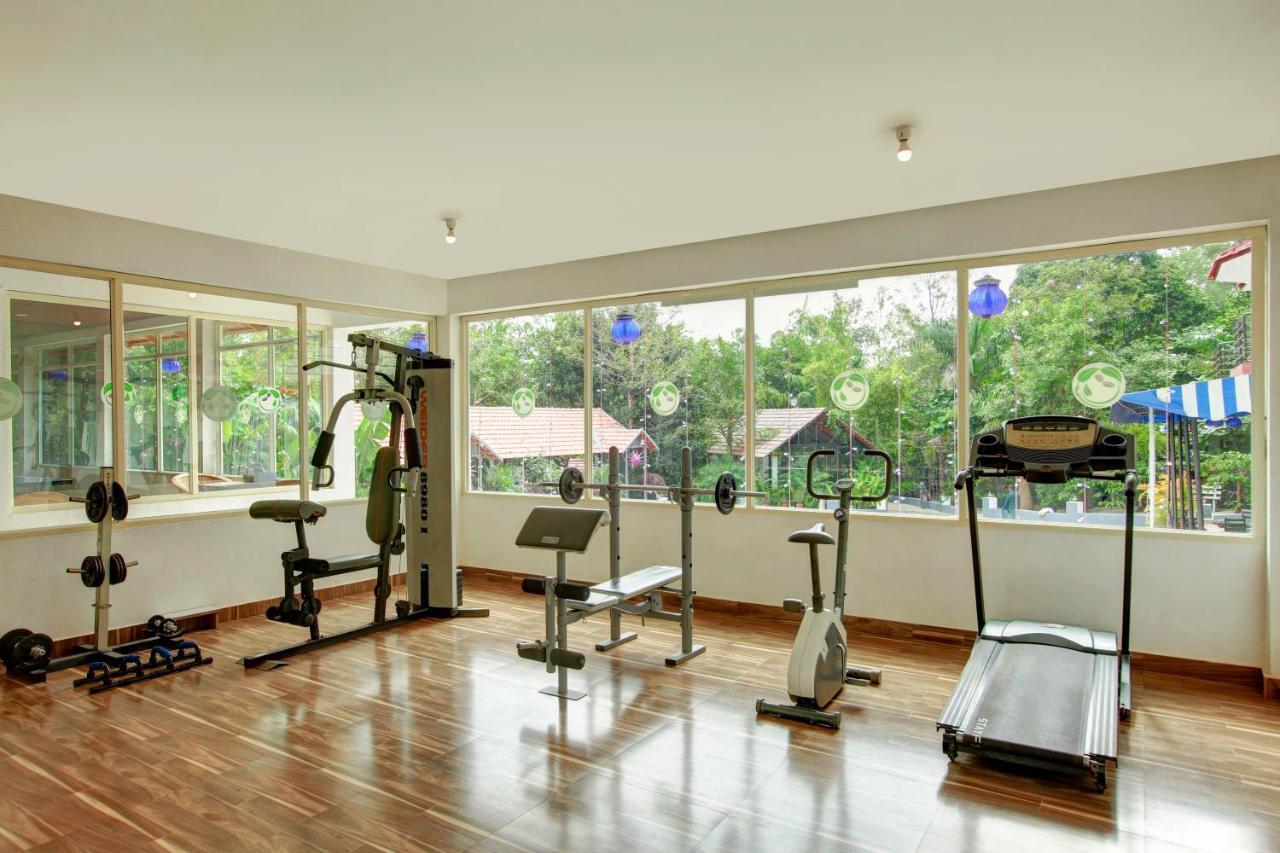 Gokulam Grand Resort & Spa, Coorg Kushālnagar Buitenkant foto